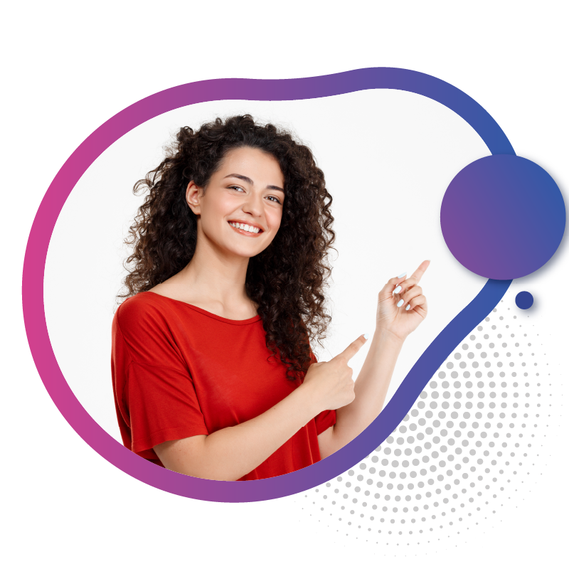 Smiling woman pointing right, highlighting the best 5G eSIM plan to buy in Australia for travel and prepaid use